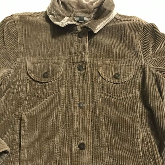 J. Jill Dark Green Corduroy Button Down Jacket - Picture 3 of 8